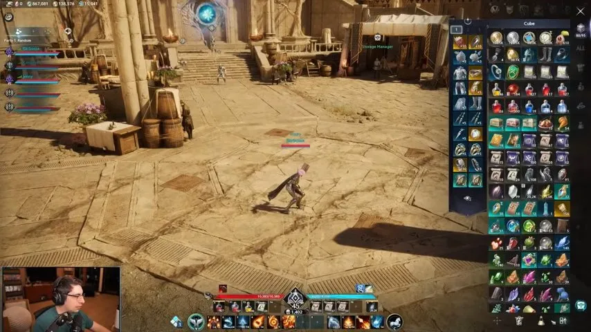 Cube inventory open beside the character in town before selecting old gear
